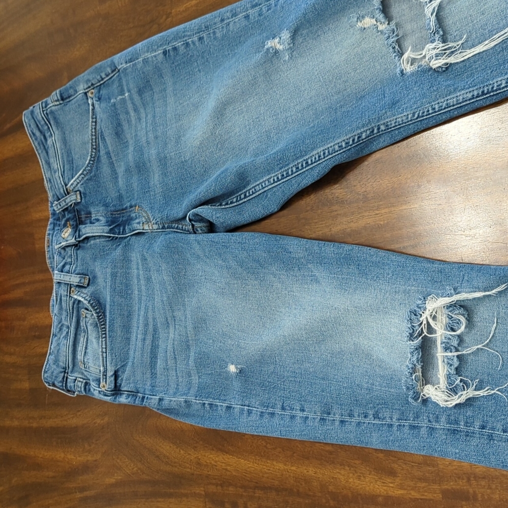 Distressed Jeans Size 29
